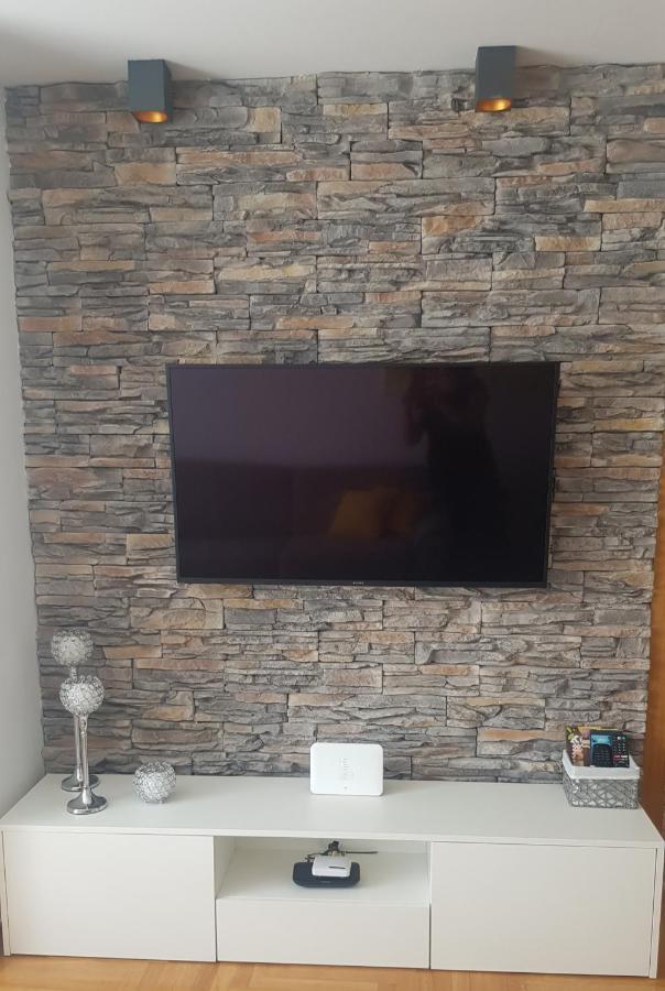 S & F Zagreb Apartman Esterno foto