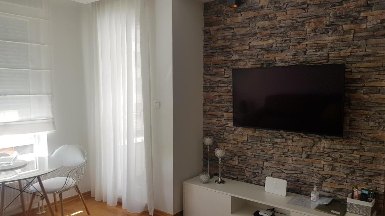 S & F Zagreb Apartman Esterno foto