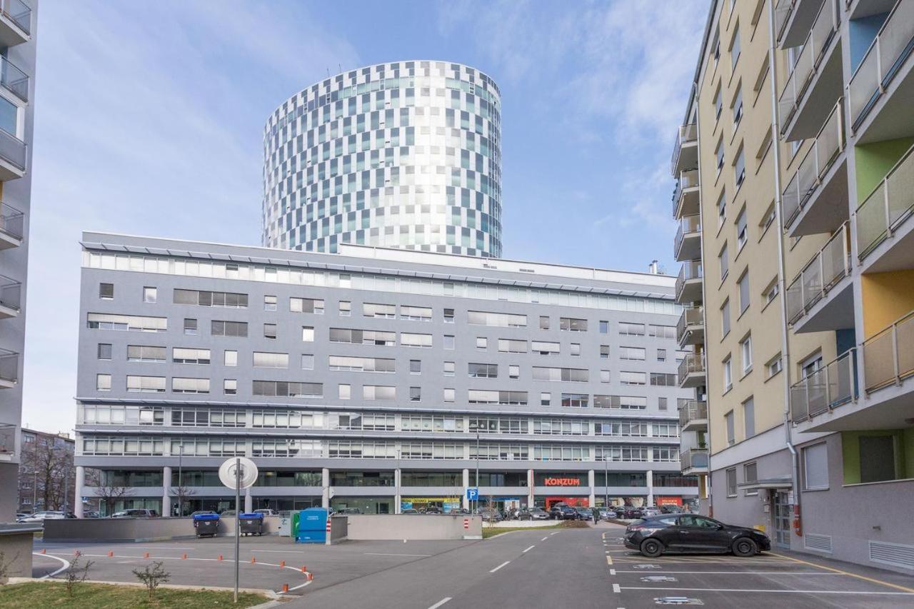 S & F Zagreb Apartman Esterno foto